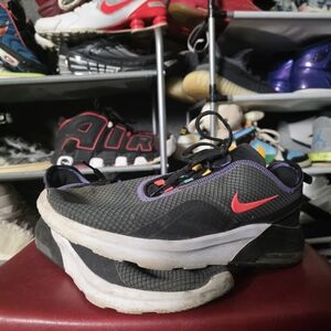 🔥 Nike Mens Size 10.5  Black Running Shoes with Pink Swoosh and Purple Trim